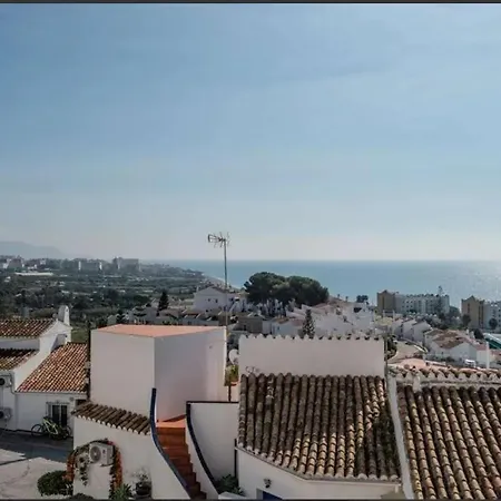 Caritas With Sea Views *